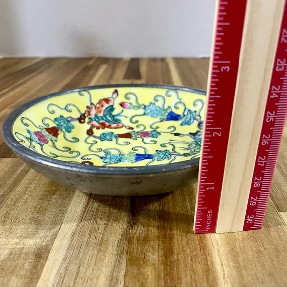 VTG Japanese Porcelain Ware Hand painted Dish Encased in Pewter Neiman Marcus - Picture 5 of 8
